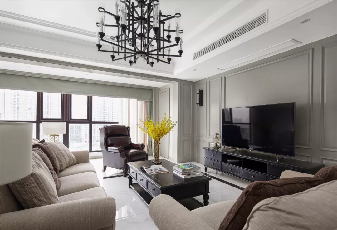 乳膠漆、石膏線背景墻